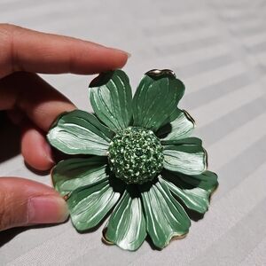✨ Green Enamel Flower Brooch – 3” Statement Floral Pin